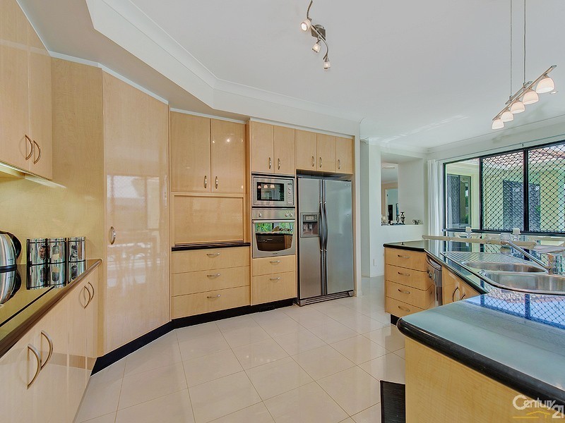 23 Hetherington Drive, Twin Waters QLD 4564