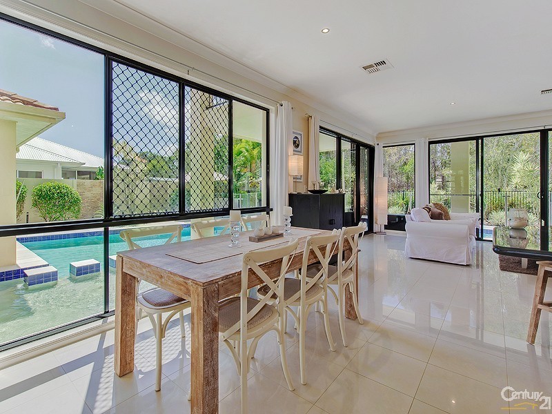 23 Hetherington Drive, Twin Waters QLD 4564