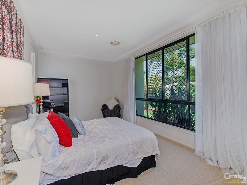 23 Hetherington Drive, Twin Waters QLD 4564