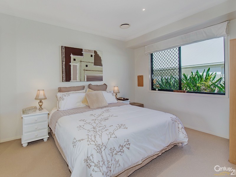 23 Hetherington Drive, Twin Waters QLD 4564