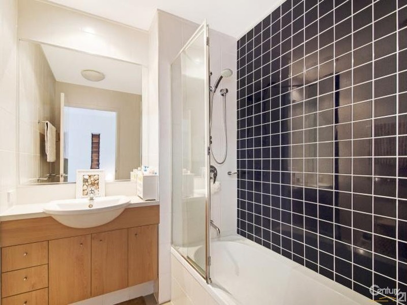 148/80 North Shore Road, Twin Waters QLD 4564