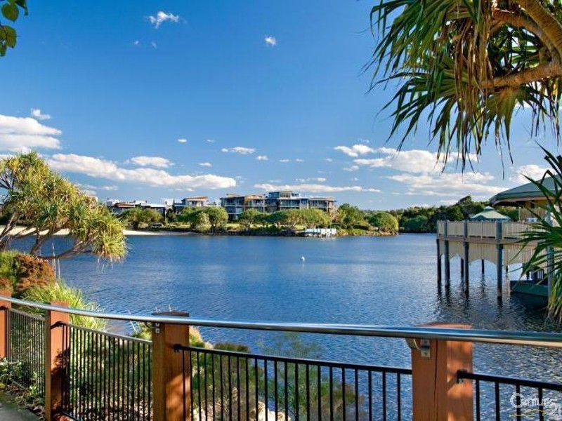 148/80 North Shore Road, Twin Waters QLD 4564