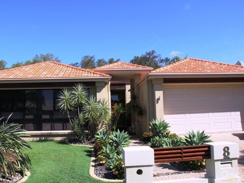 8 Peatling Lane, Twin Waters QLD 4564