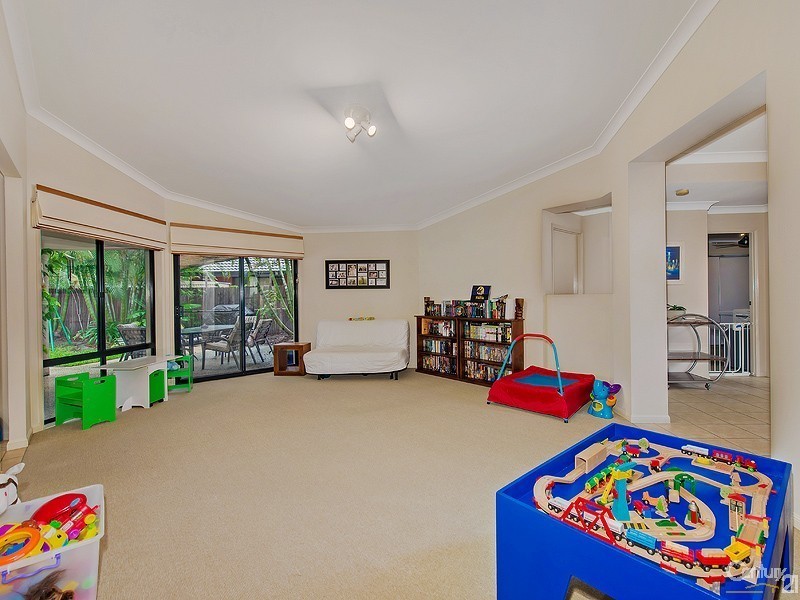 13 Stillwater Drive, Twin Waters QLD 4564