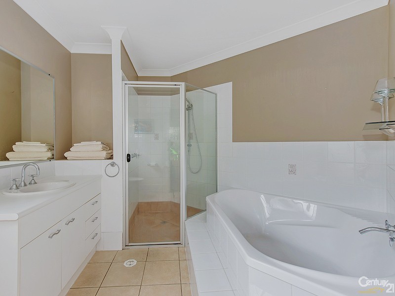 13 Stillwater Drive, Twin Waters QLD 4564