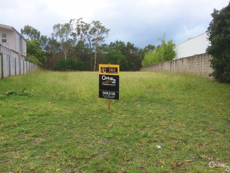 5 Hetherington Drive, Twin Waters QLD 4564