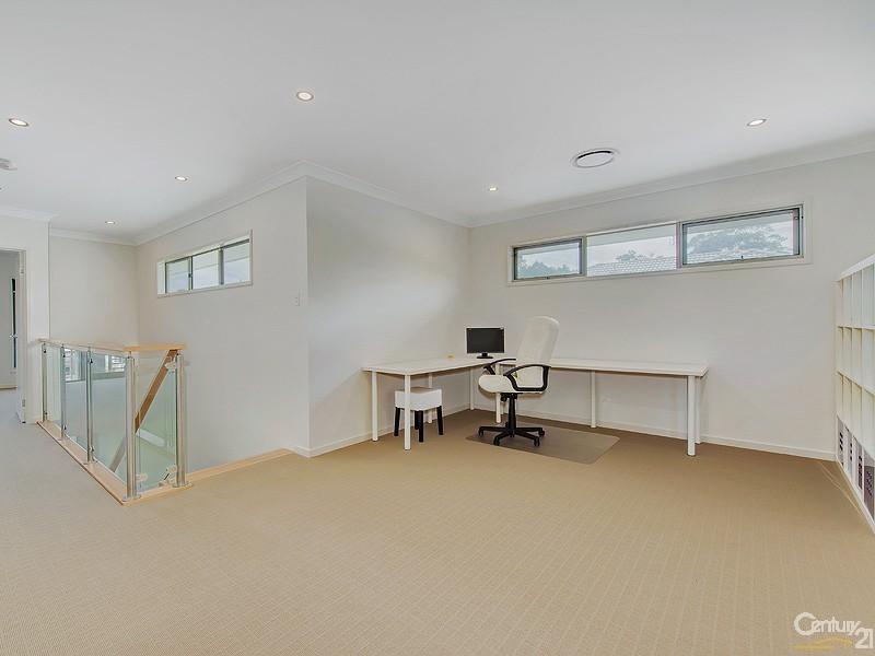 37 Ameen Circuit, Mudjimba QLD 4564