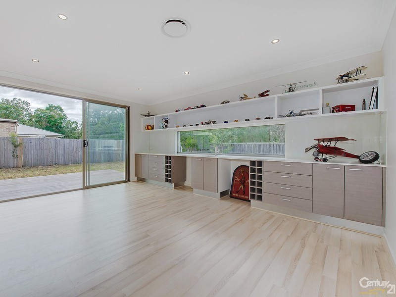 37 Ameen Circuit, Mudjimba QLD 4564