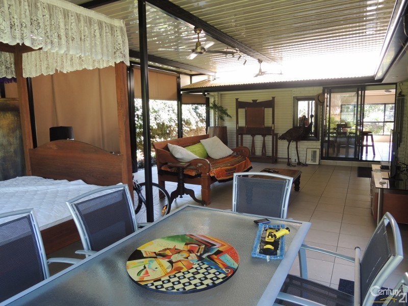 62 Boomba Street, Pacific Paradise QLD 4564