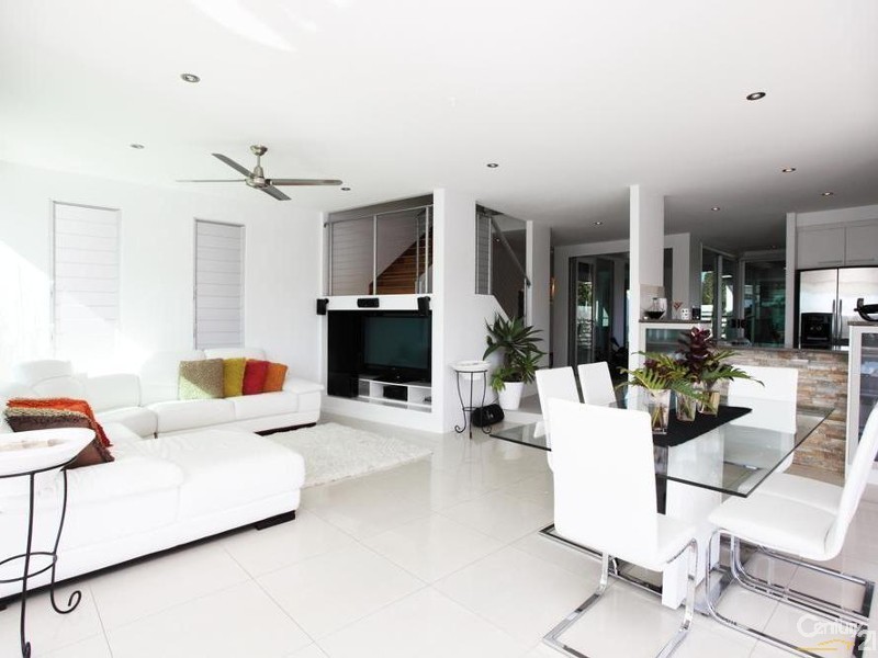 36 Stillwater Drive, Twin Waters QLD 4564