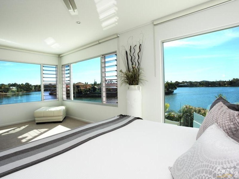 36 Stillwater Drive, Twin Waters QLD 4564