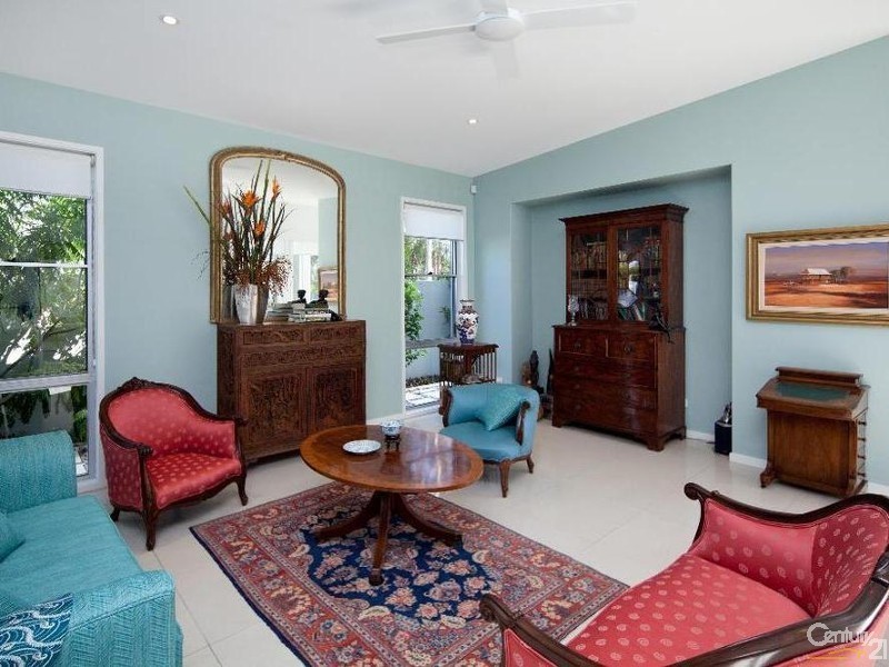 5 River Edge Court, Twin Waters QLD 4564