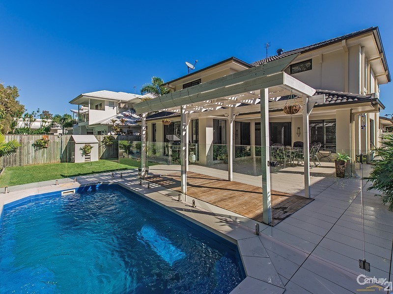 7 Sand Lane, Twin Waters QLD 4564