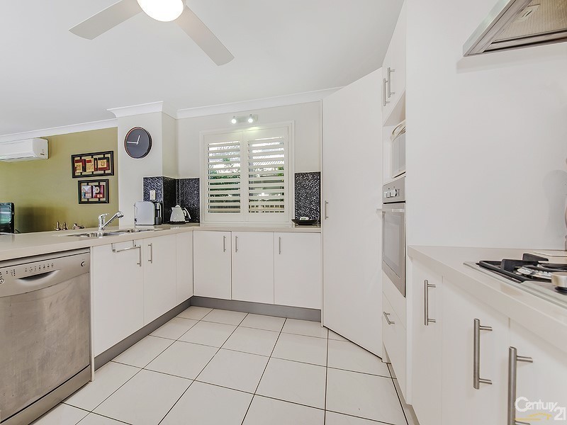 7 Sand Lane, Twin Waters QLD 4564
