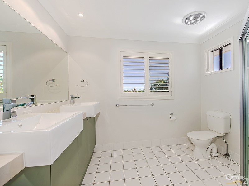 7 Sand Lane, Twin Waters QLD 4564
