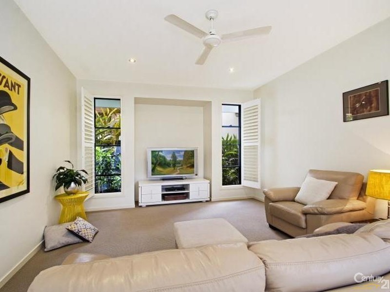 56 Anchorage Circuit, Twin Waters QLD 4564