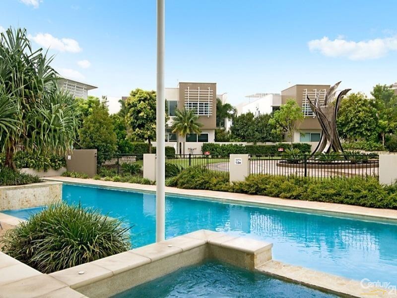 4/20 Anchorage Circuit, Twin Waters QLD 4564