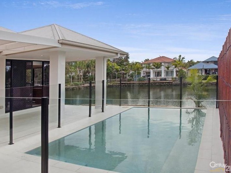 3 Glenwood Place, Twin Waters QLD 4564