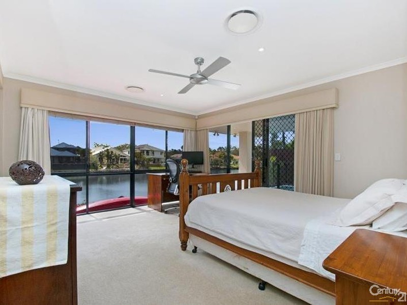 3 Glenwood Place, Twin Waters QLD 4564