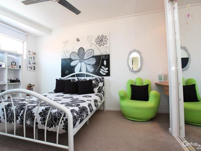 36 Stillwater Drive, Twin Waters QLD 4564