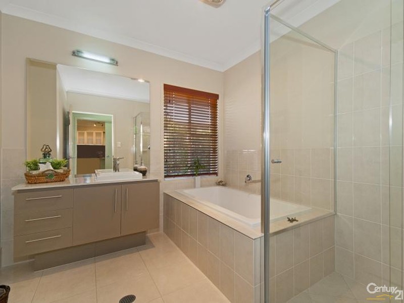 9 Starfish Way, Twin Waters QLD 4564