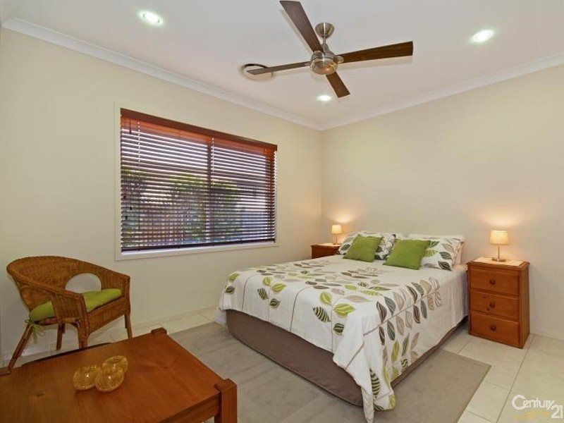 9 Starfish Way, Twin Waters QLD 4564