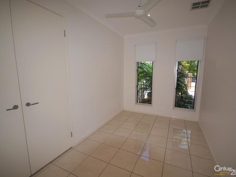 7 Parsons Bank Drive, Twin Waters QLD 4564