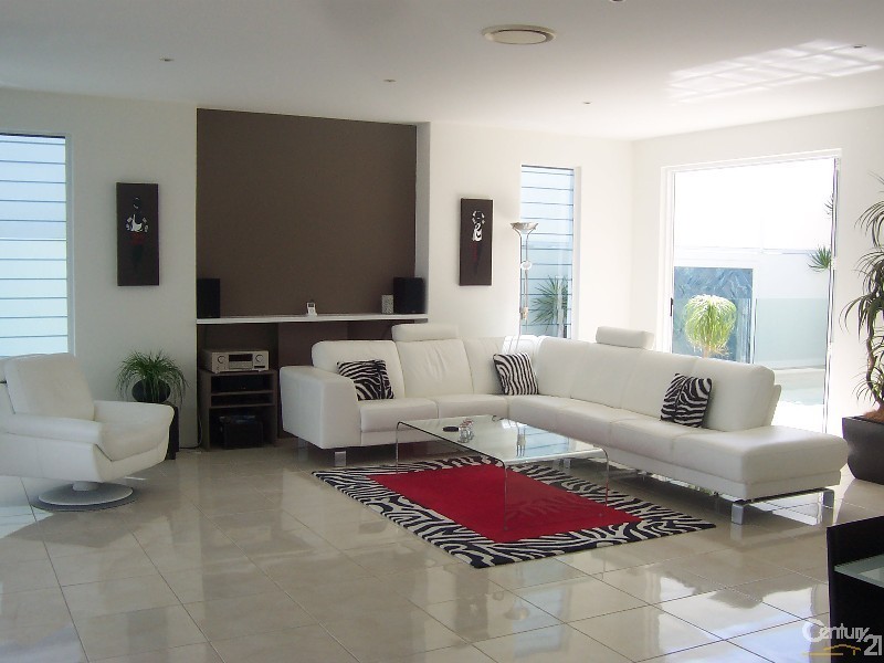 8 Oceanic Court, Twin Waters QLD 4564