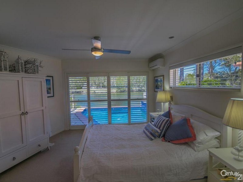 14 Spinifex Place, Twin Waters QLD 4564
