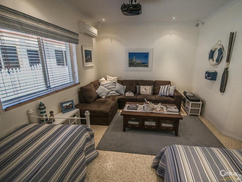 14 Spinifex Place, Twin Waters QLD 4564