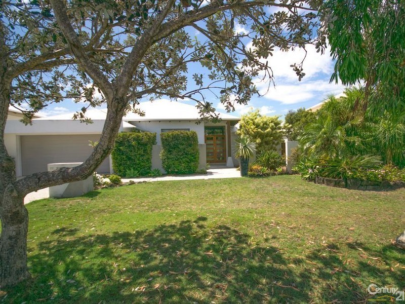 22 Moorings Circuit, Twin Waters QLD 4564