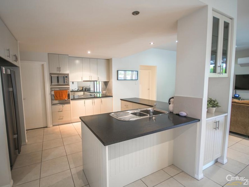 22 Moorings Circuit, Twin Waters QLD 4564