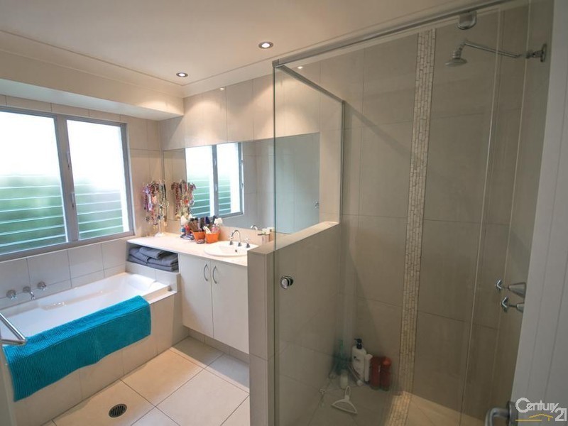 22 Moorings Circuit, Twin Waters QLD 4564