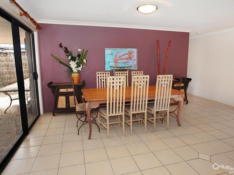 21 Stillwater Drive, Twin Waters QLD 4564