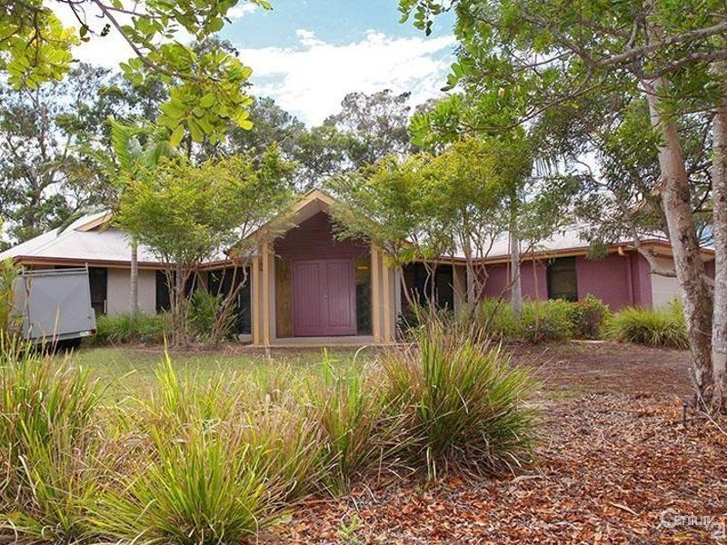 21 Stillwater Drive, Twin Waters QLD 4564