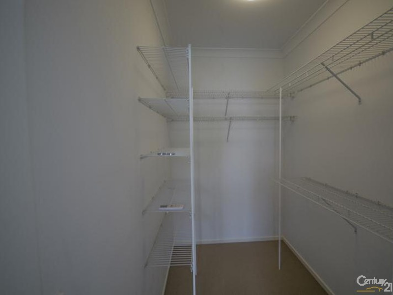 6 Oyster Court, Twin Waters QLD 4564