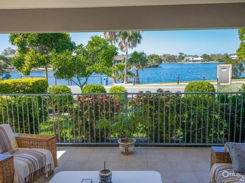 71 Stillwater Drive, Twin Waters QLD 4564