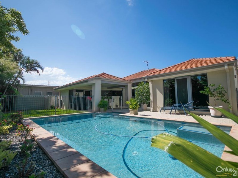 71 Stillwater Drive, Twin Waters QLD 4564