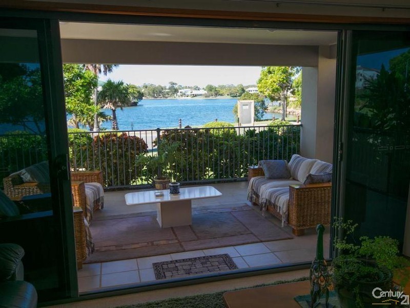 71 Stillwater Drive, Twin Waters QLD 4564