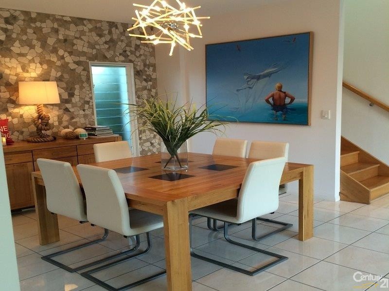 32 Stillwater Drive, Twin Waters QLD 4564