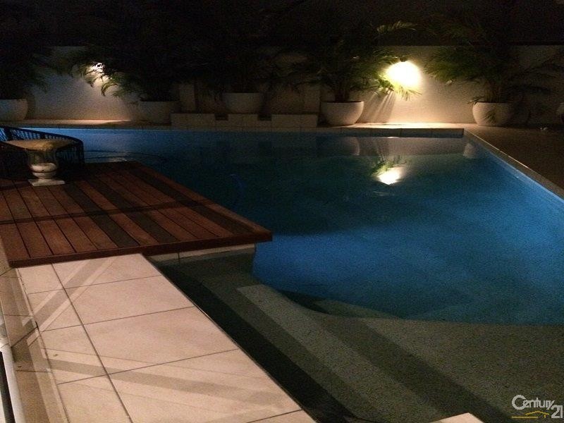 32 Stillwater Drive, Twin Waters QLD 4564