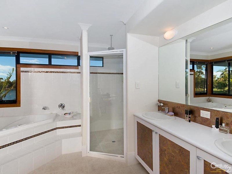 17 Nautilus Place, Twin Waters QLD 4564