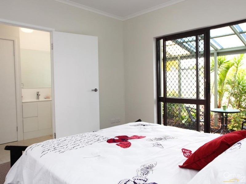 6 Petrie Avenue, Marcoola QLD 4564