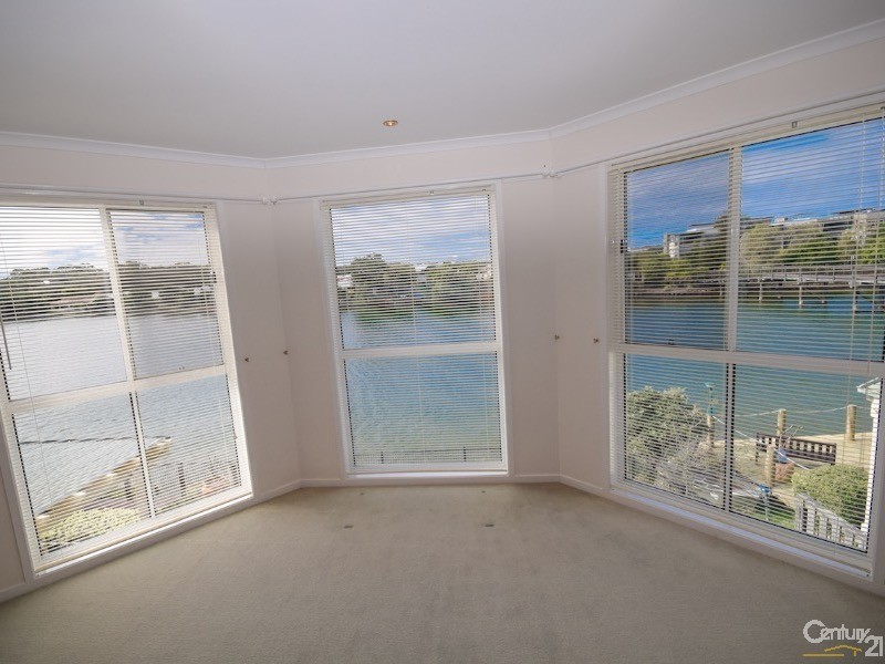 23 Tamarind Place, Twin Waters QLD 4564