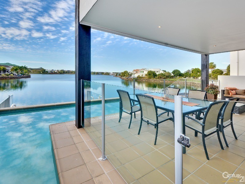 14 Staysail Place, Twin Waters QLD 4564