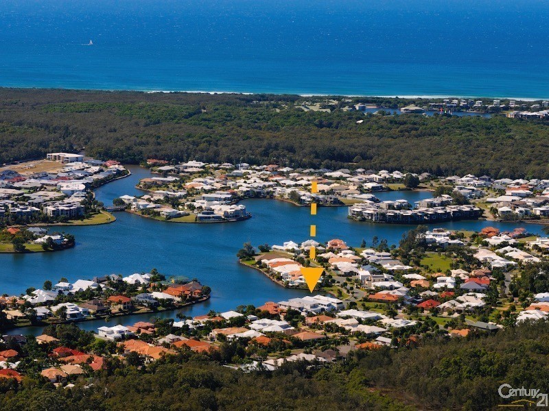 14 Staysail Place, Twin Waters QLD 4564