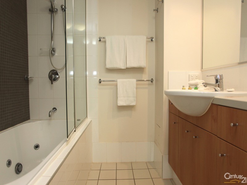 104/80 North Shore Road, Twin Waters QLD 4564