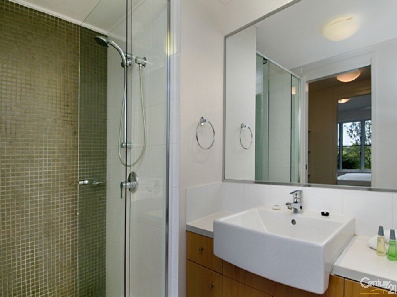 104/80 North Shore Road, Twin Waters QLD 4564