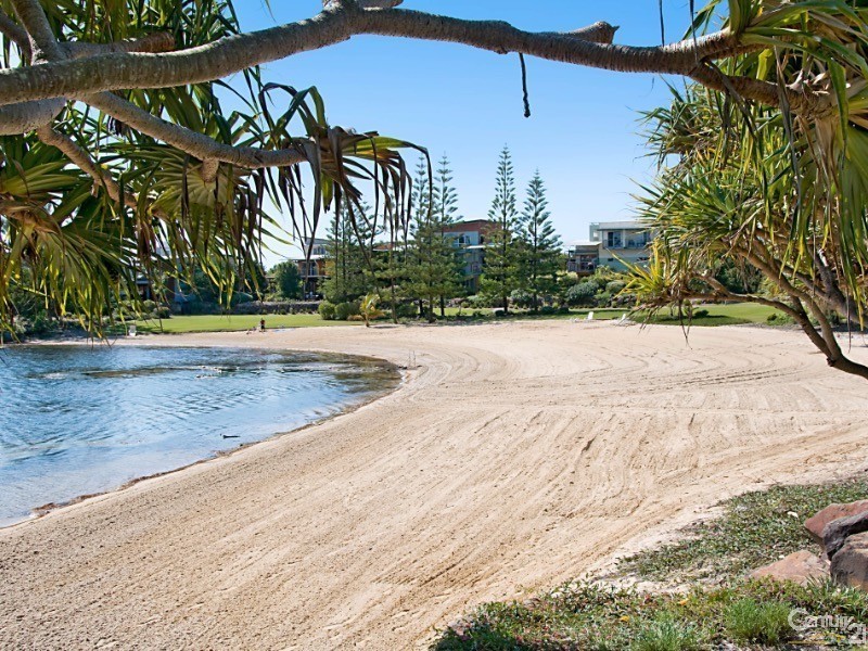 104/80 North Shore Road, Twin Waters QLD 4564