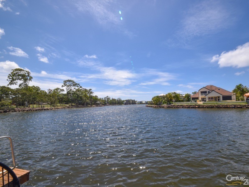 17  Nautilus Place, Twin Waters QLD 4564